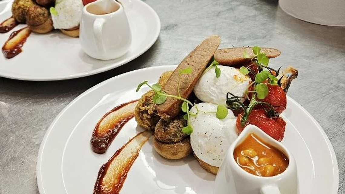 MÉLI-MÉLO le bistro-café  cover image