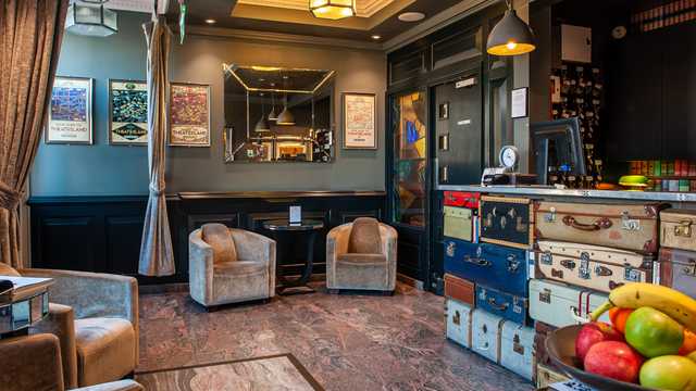 Hotel Receptionist – California Hotel 3*