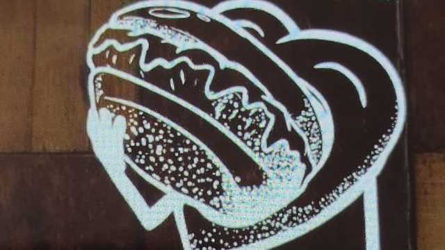 Planxista,ajudants de cuina i cambreros/as