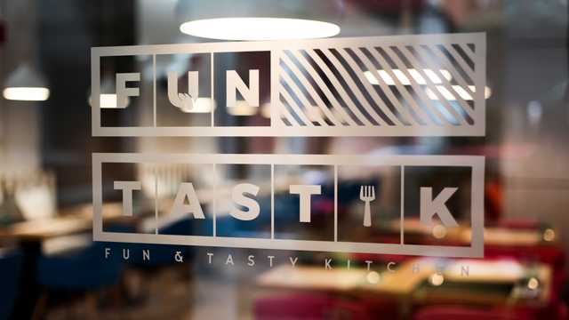 Camarero jornada completa