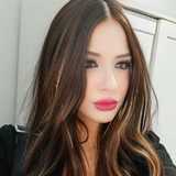 Larissa B. avatar icon