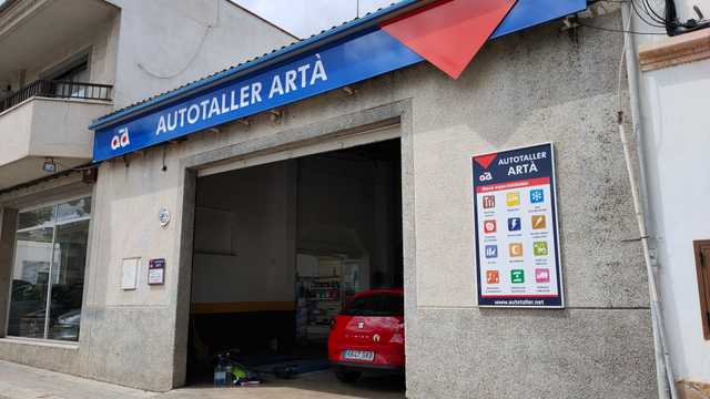 Mecánico automóviles