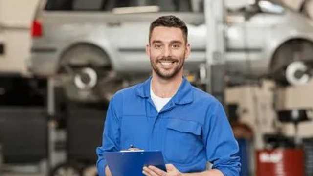 Encargado/a de Oficina