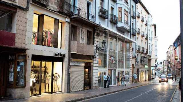 Dependiente/a de Tienda