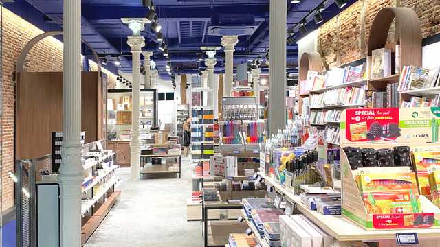 Ayudante/a de Tienda