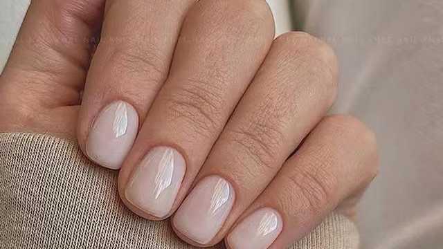 Manicurista con experiencia