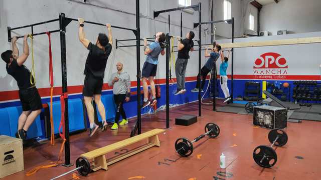 Necesito entrenador de gimnasio