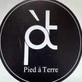 Pied a terre logo