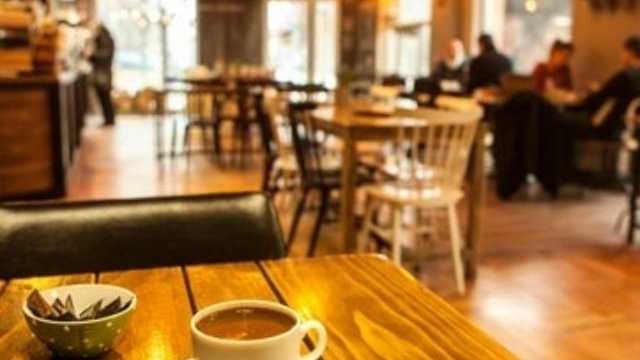 Dependiente/a cafetería en Murcia