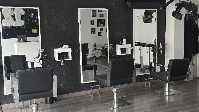 Oficial de 2 peluquería