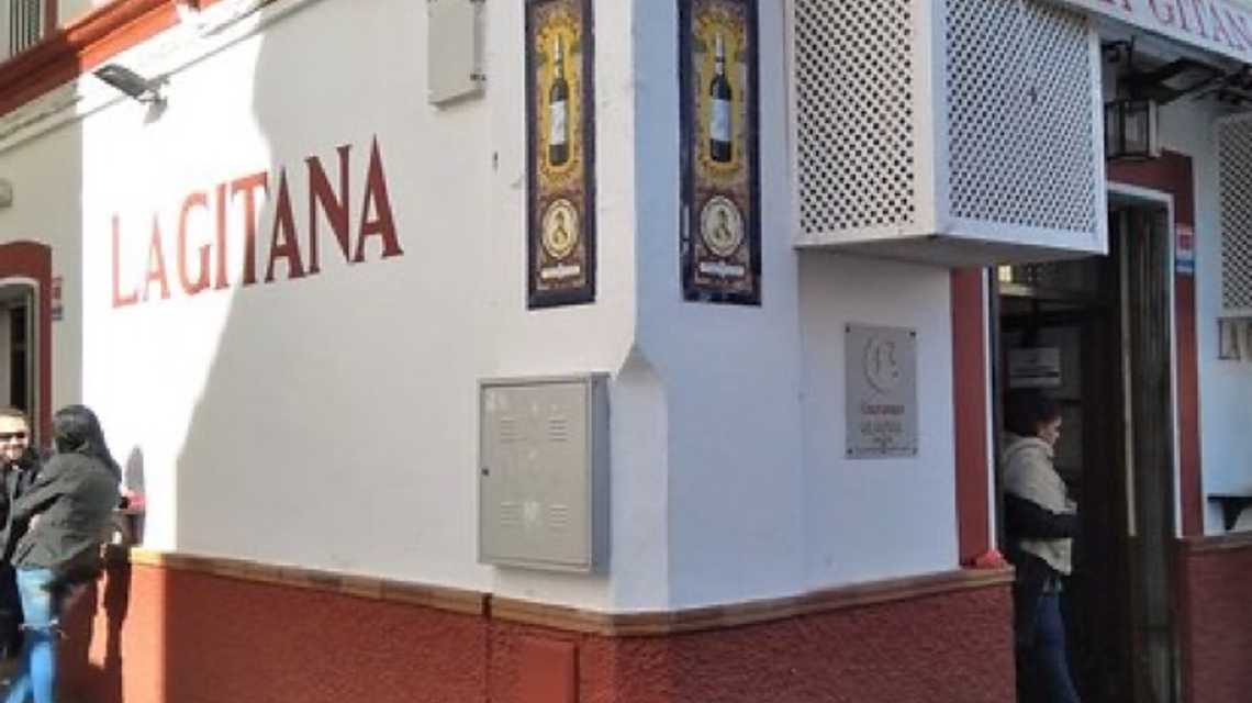 Bar La Gitana cover image