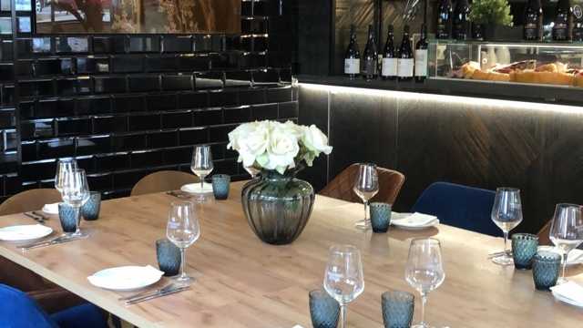 Ayudante/a de Cocina y Friegaplatos