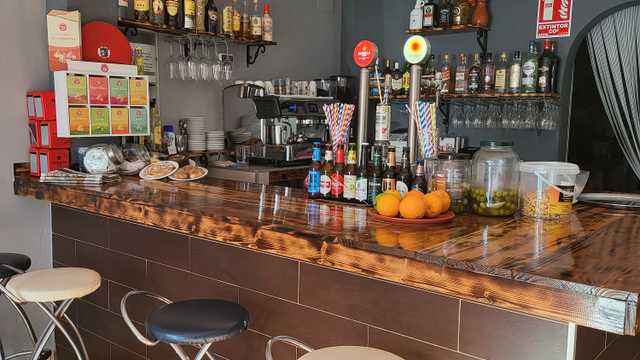 Camarero/a de Salón Inglés y Francés