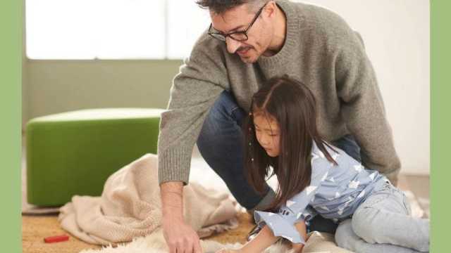 English teacher Kids&Us