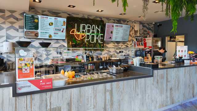 AUXILIAR 20H URBAN POKE ALCOBENDAS/DIVERSIA