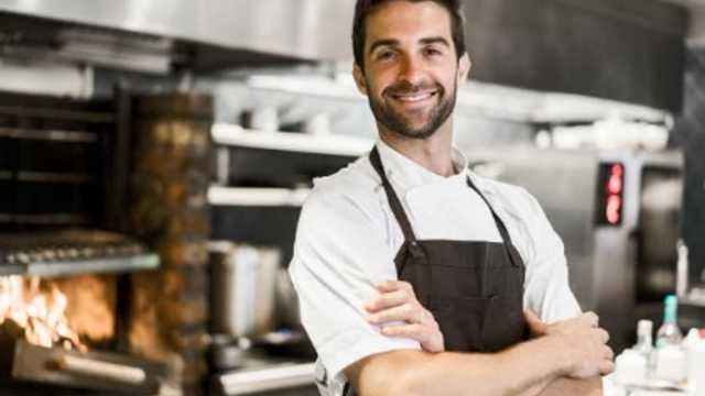 Jefe/a de Cocina para restaurante de parrilla con producto de temporada