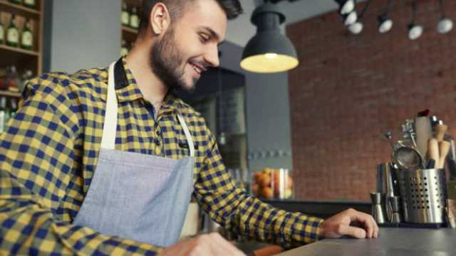 RESPONSABLE DE TURNO PARA CADENA DE RESTAURACIÓN EN EXPANSIÓN