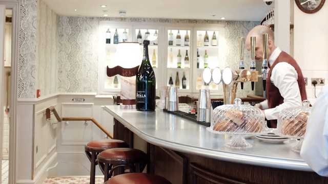 Senior Bartender