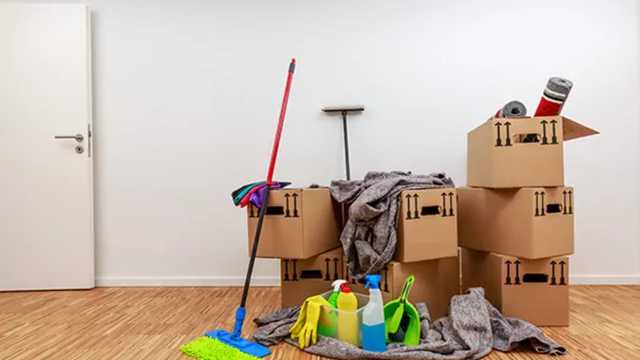 Ayudante/a de Almacén