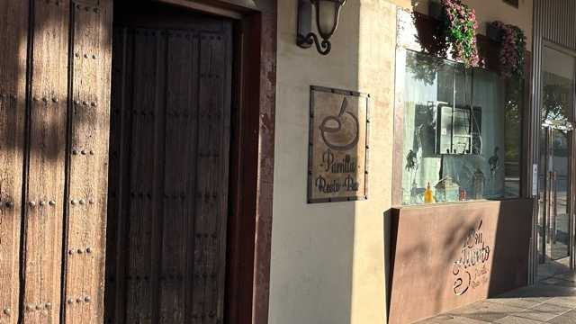 Cocinero/a y Ayudante/a de Cocina