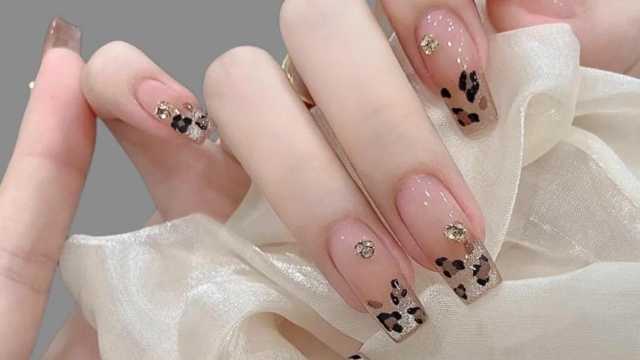 Manicurista y pedicurista