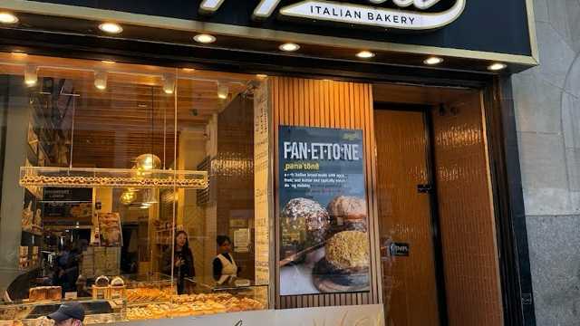 Bakery sales associate