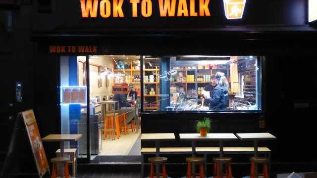 Cajero/a (comida rápida)