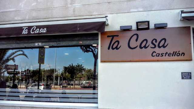 Camarero/a
