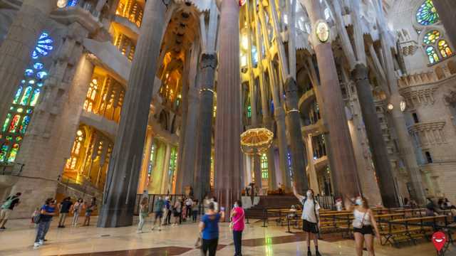 Vendedor/a de entradas turísticas – Sagrada Familia