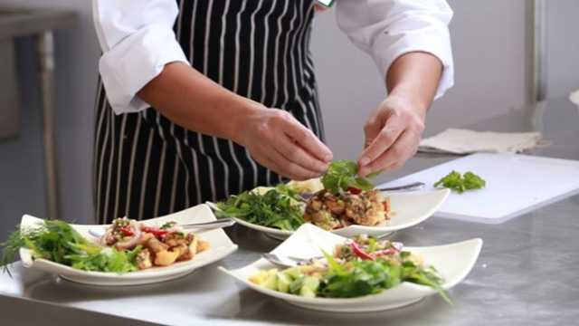 Ayudante/a de Cocina