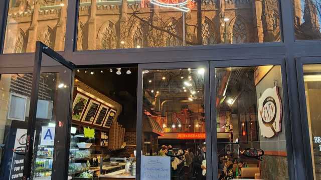 Pizza Chef Assistant