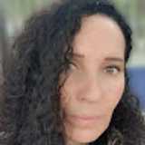 JOANNE W. avatar icon