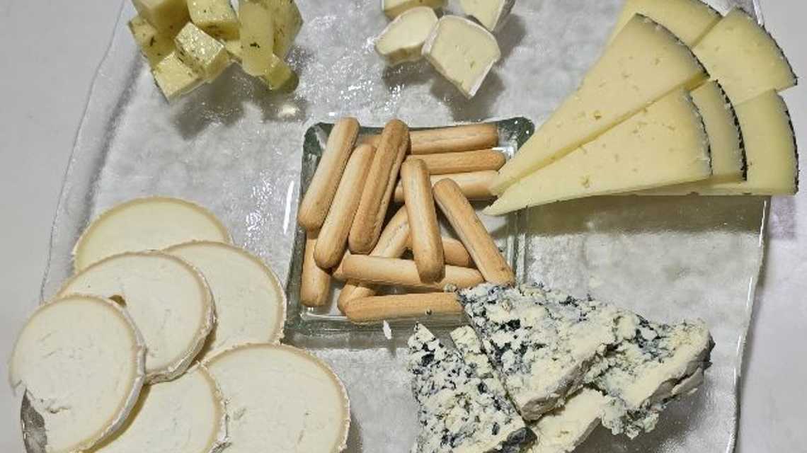 La junta cerveceria cover image