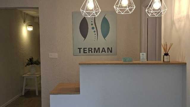 MASAJISTA TERAPEUTICO Y DEPORTIVO