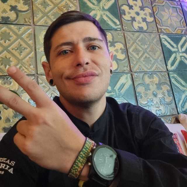 Candidate avatar