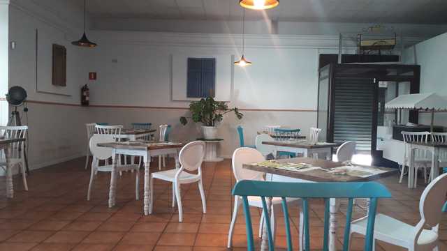 Camarero/a