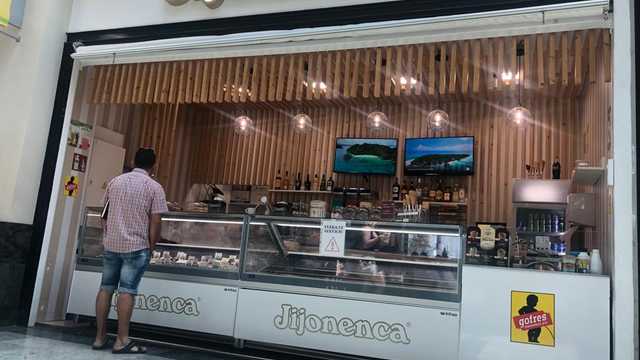 Dependiente/a de Tienda