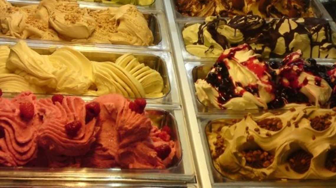 Ariela's Gelato cover image