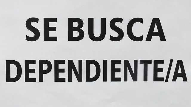 Dependiente/a
