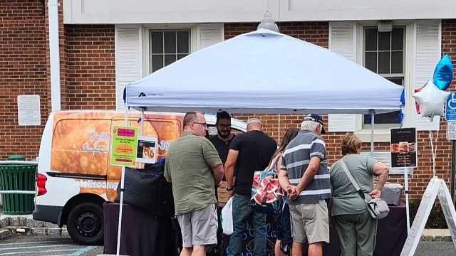 Farmer's Market Staff