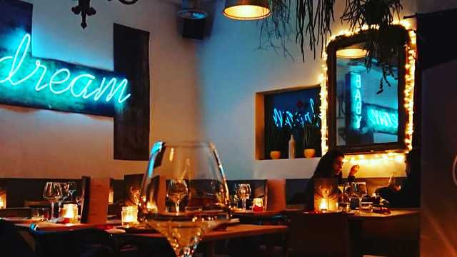 Waiting Staff