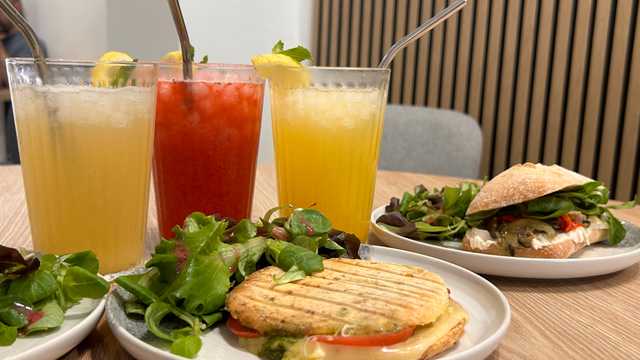 Camarero/a y Barista