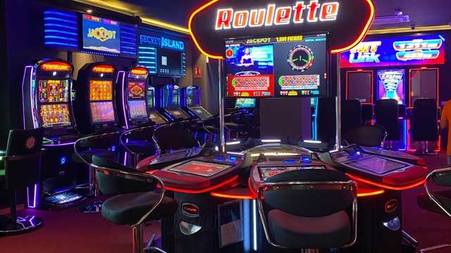 Empleado salón de juegos