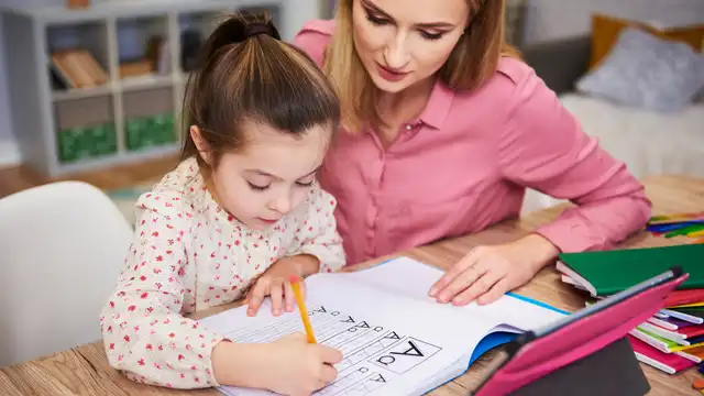 Profesor/a online para refuerzo escolar y preparación de exámenes