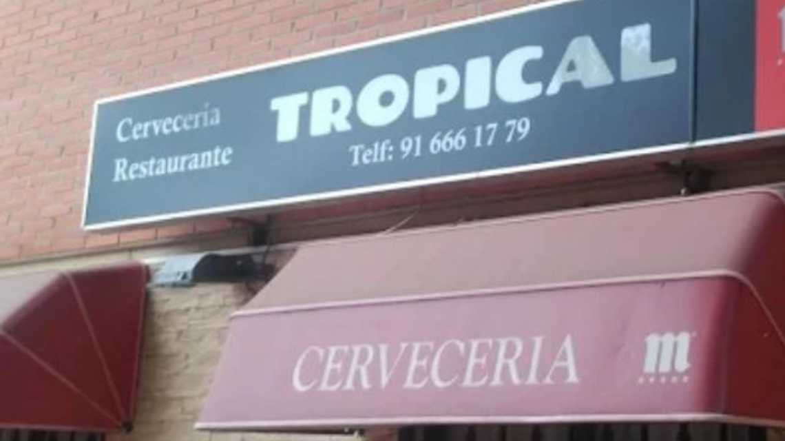 Cervecería-Restaurante Tropical  cover image
