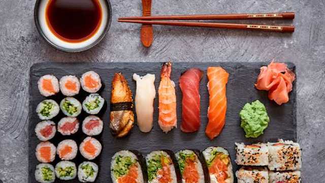 Sushiman/Sushiwoman