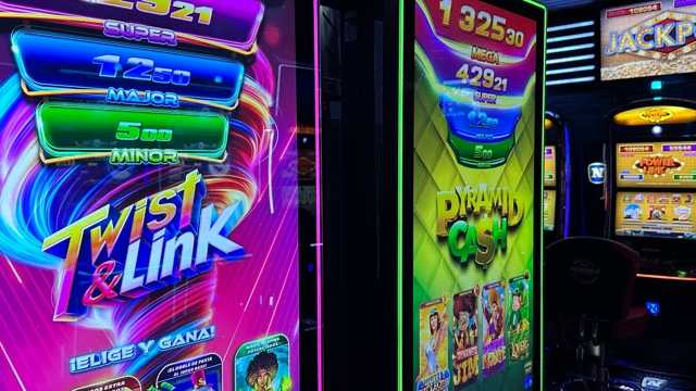 Camarera de sala ( Comodín)