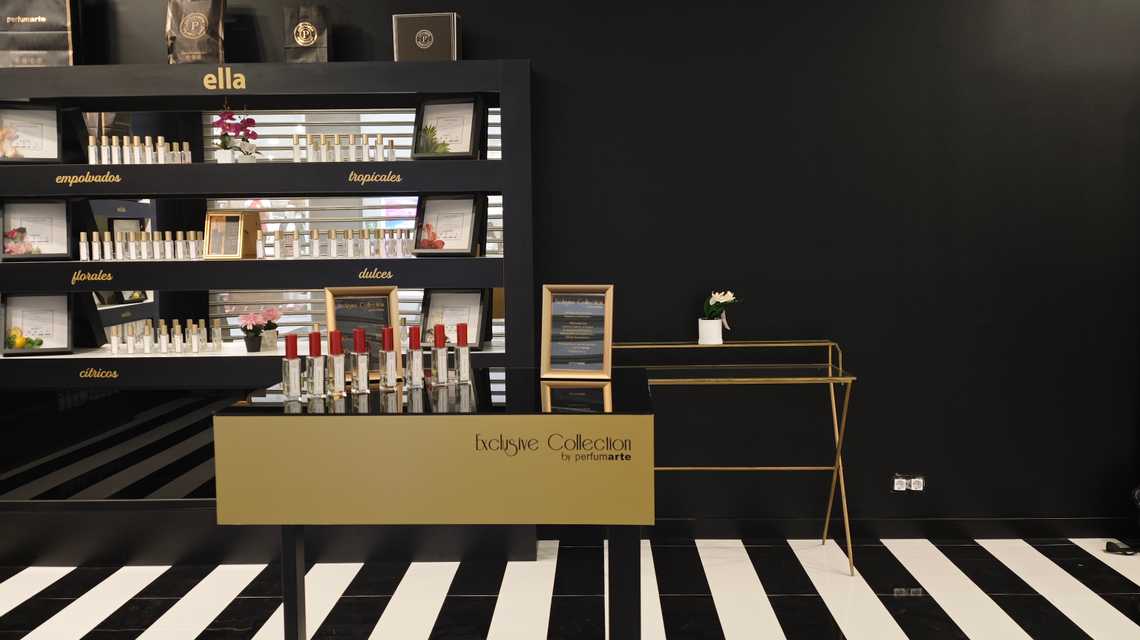 PERFUMARTE ISLAZUL cover image