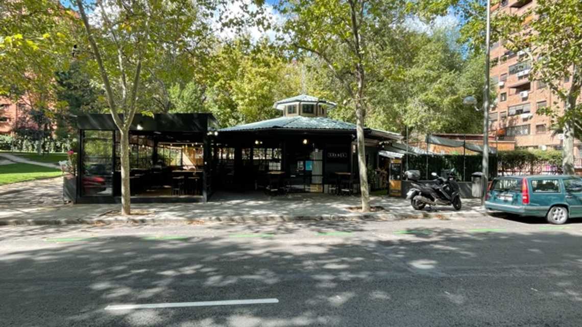 Laurel Piparras bar cover image