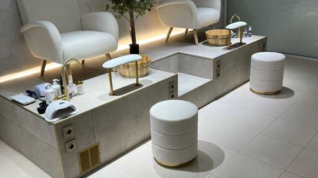 Manicurista Técnica Uñas Acrilicas